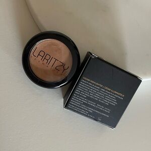 NEW Laritzy Cream highlighter in VIRTUE ROSE GOLD RADIANT GLOW